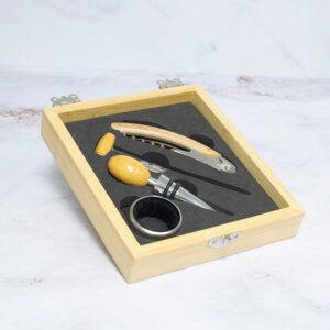 Caja con 4 accesorios para vino 405 - Imagen 2